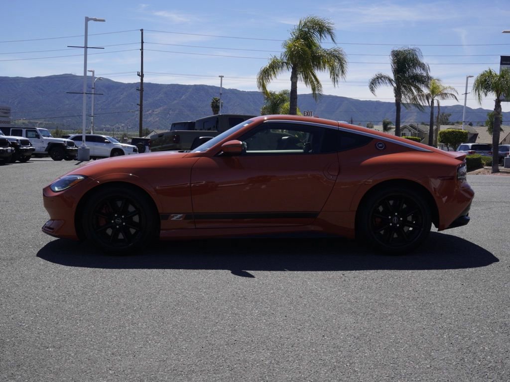 Used 2024 Nissan Z Performance w/ Heritage Edition image 7