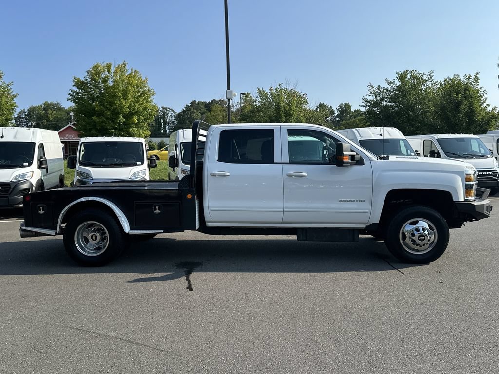 Used 2015 Chevrolet Silverado 3500 LT AWD/4WD image 8