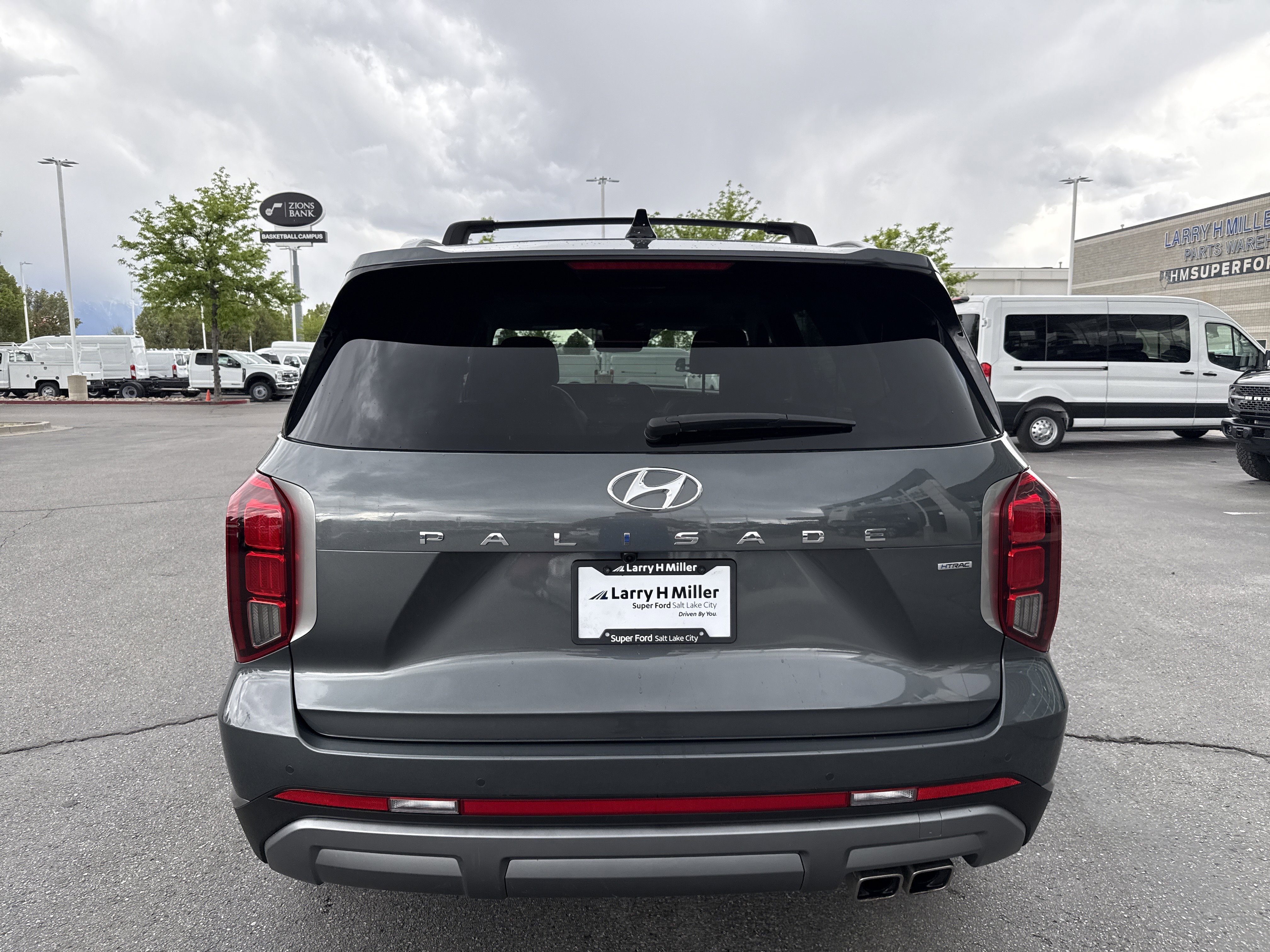Used 2025 Hyundai Palisade SEL image 4