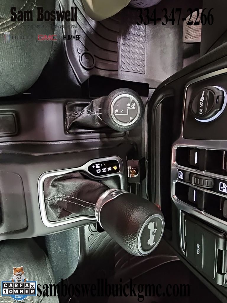 Used 2024 Jeep Wrangler Sport S image 21