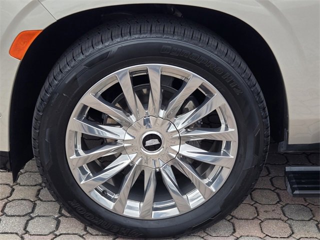 Used 2021 Cadillac Escalade Premium Luxury w/ Driver Assist Tech Package image 11