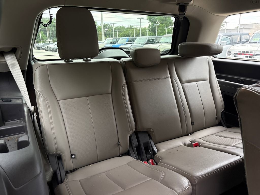 Used 2020 Ford Expedition XLT w/ Equipment Group 202A RWD image 30