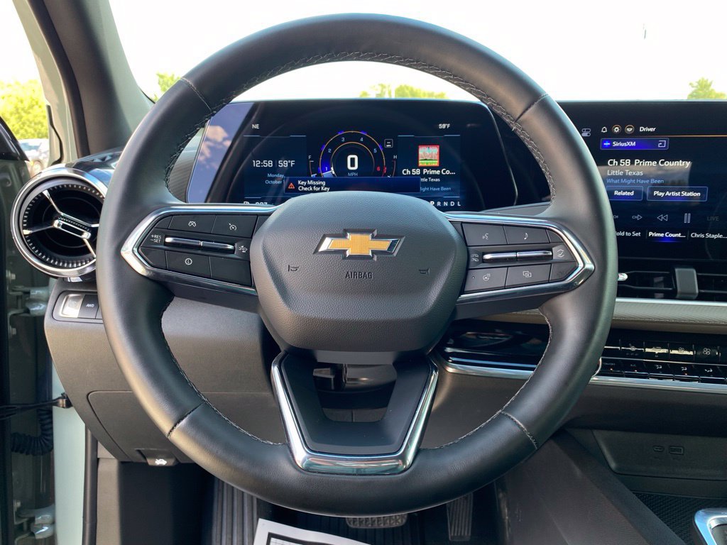 Used 2026 Chevrolet Equinox LT w/ Convenience Package II AWD/4WD image 14