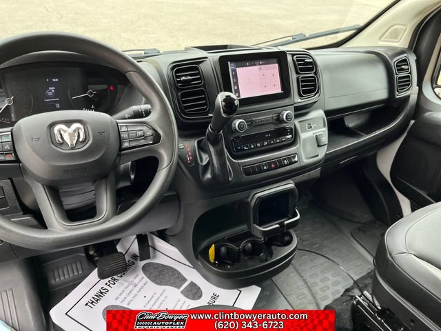 Used 2025 RAM ProMaster 2500 w/ Convenience Group FWD image 11