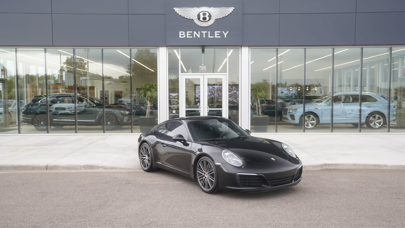 Used 2017 Porsche 911 Carrera S RWD image 19