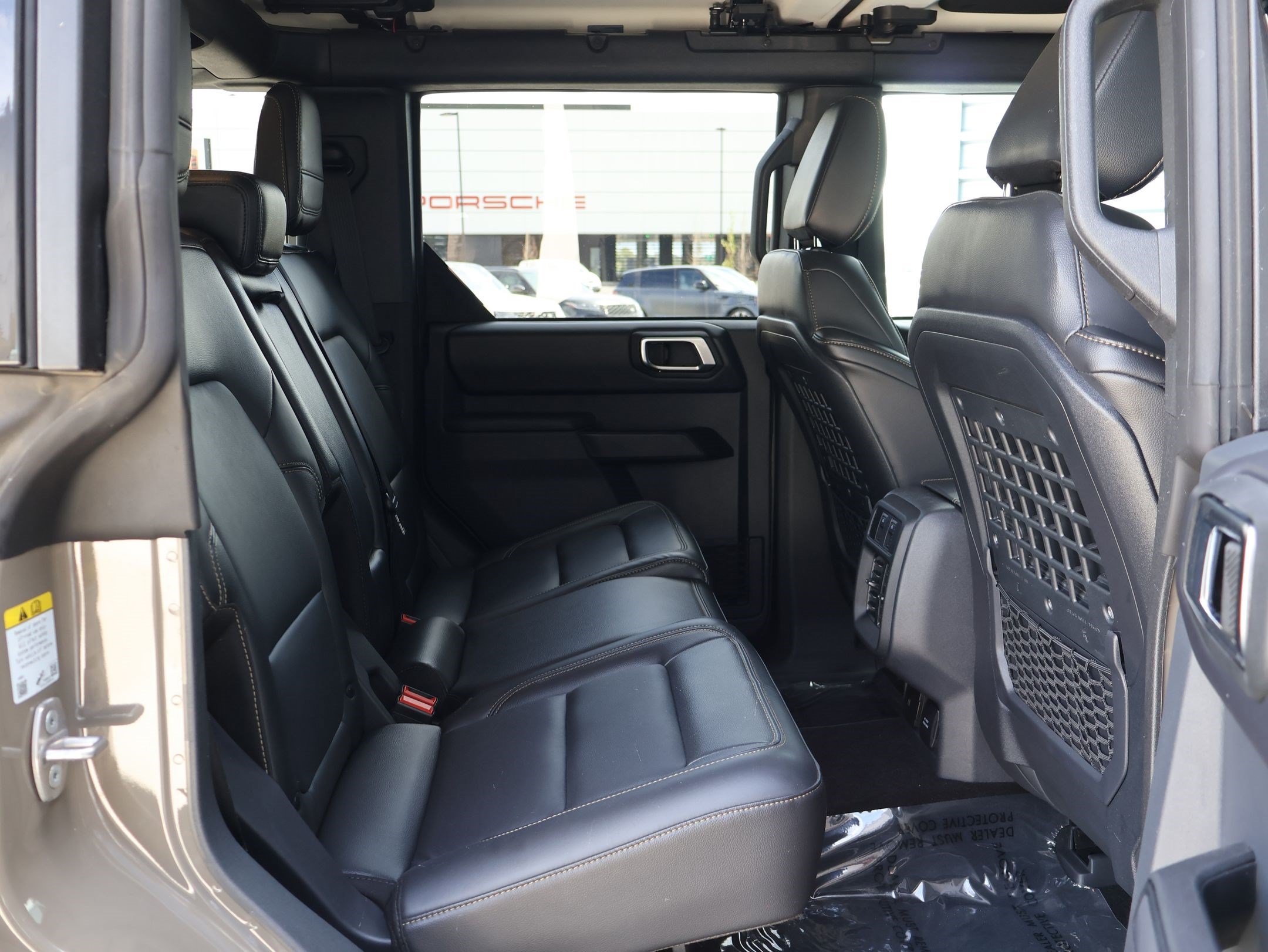 Used 2025 Ford Bronco Badlands AWD/4WD image 30