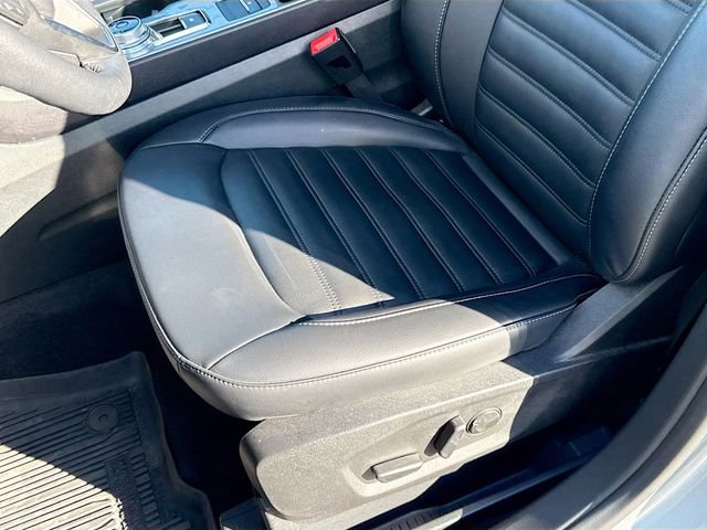 Certified 2024 Ford Edge SEL w/ Convenience Package image 19