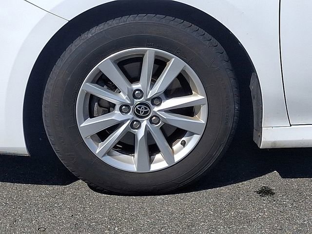 Used 2025 Toyota Camry LE FWD image 8