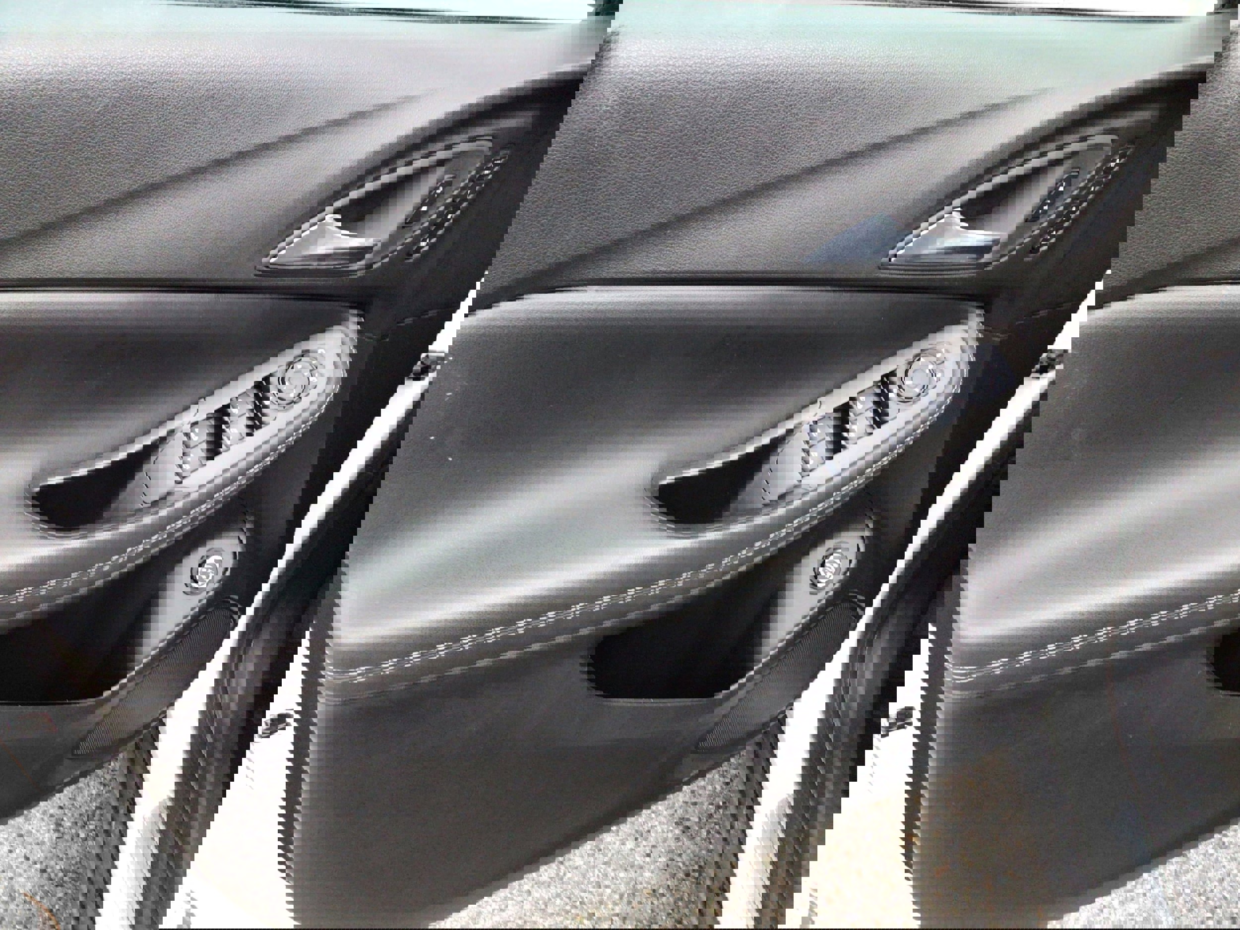 Used 2023 Buick Encore GX Essence w/ Experience Buick Package image 10