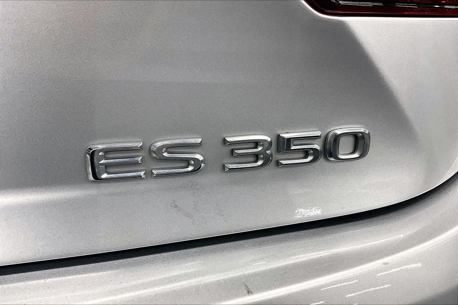 Used 2013 Lexus ES 350 w/ Premium Pkg FWD image 9