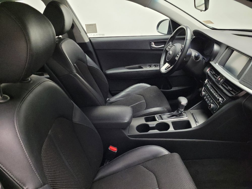 Used 2020 Kia Optima S image 21