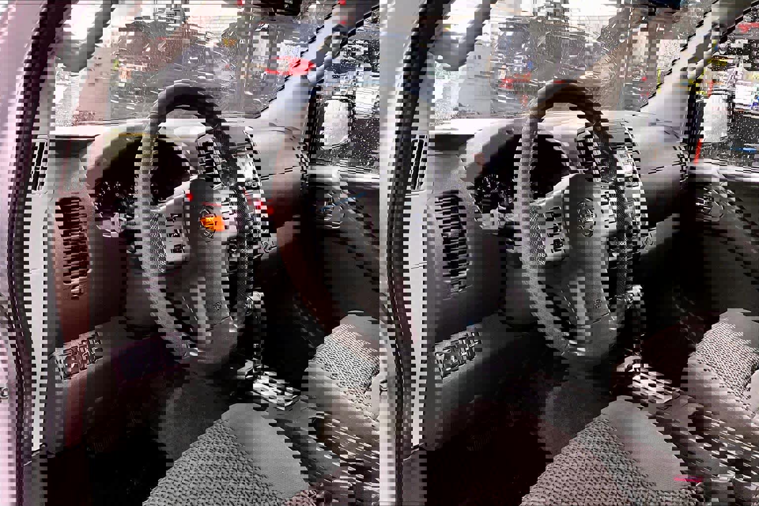 Used 2013 Nissan Frontier SV image 17