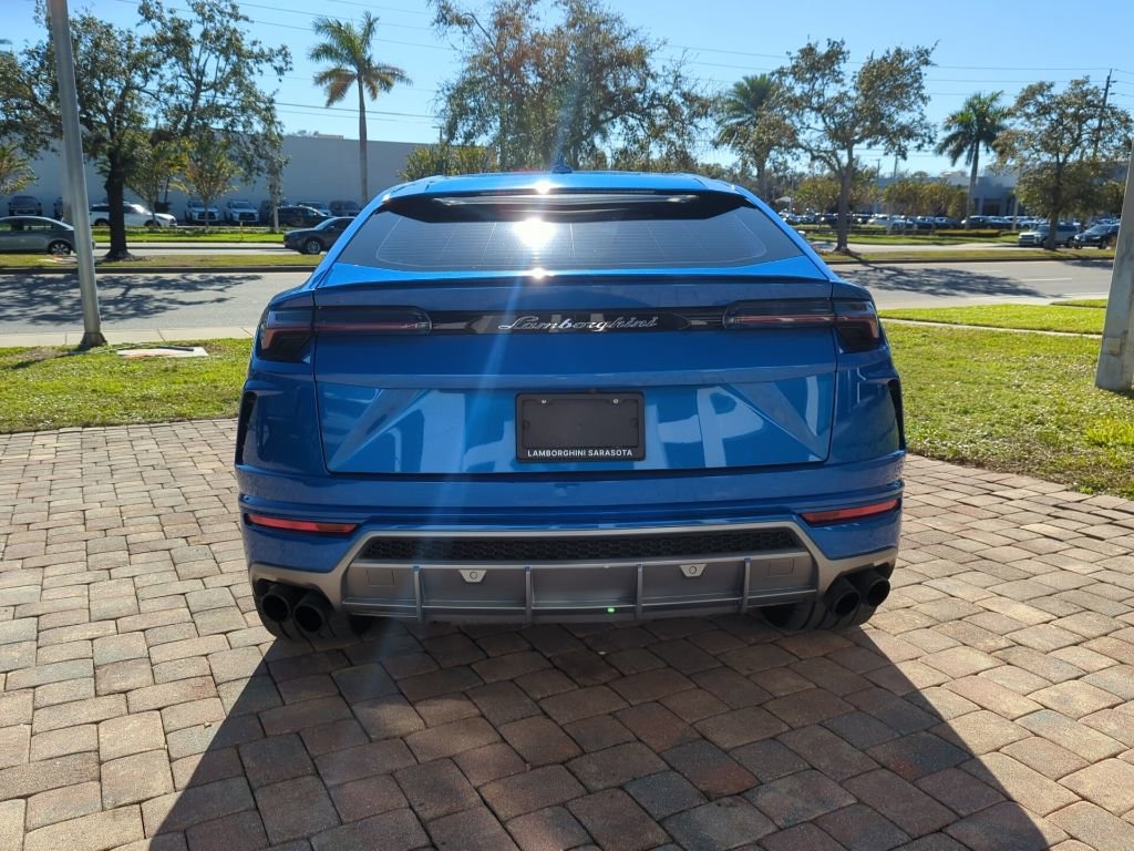 Used 2020 Lamborghini Urus image 5