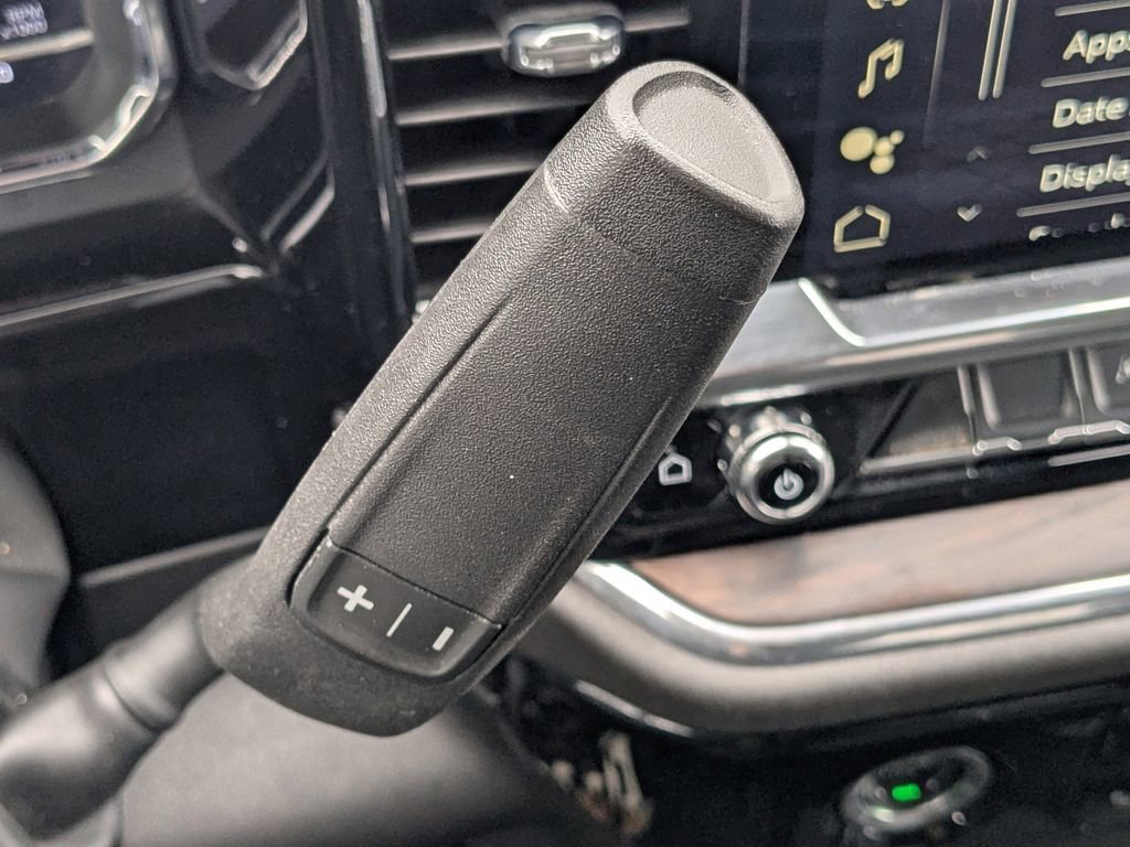 Used 2024 GMC Sierra 1500 SLT image 25