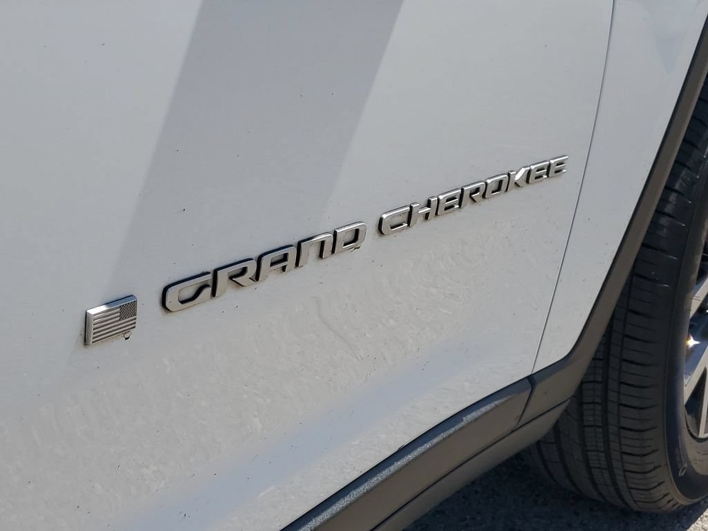 Used 2024 Jeep Grand Cherokee L Limited AWD/4WD image 6