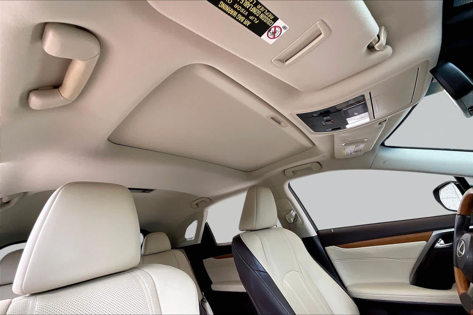 Used 2017 Lexus RX 350 FWD w/ Premium Package image 12