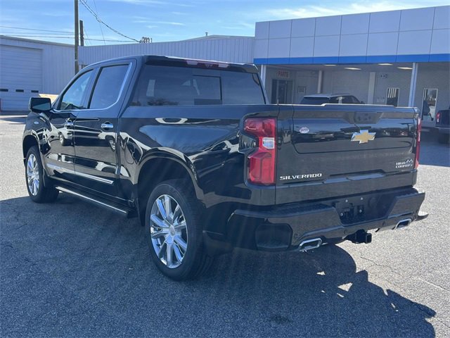 New 2026 Chevrolet Silverado 1500 High Country video 3