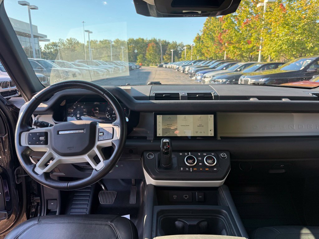 Used 2023 Land Rover Defender 90 S AWD/4WD image 12