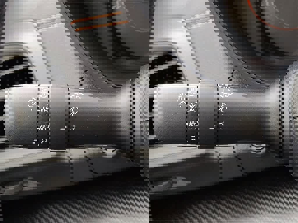 Certified 2022 Subaru Crosstrek 2.0i Premium w/ Moonroof Package image 29