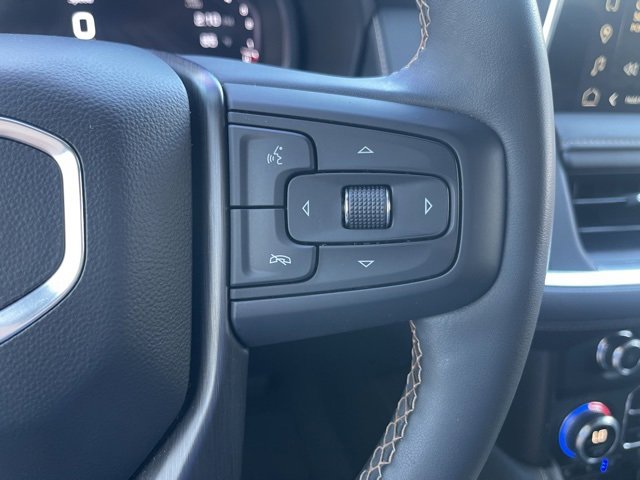 Used 2023 GMC Yukon AT4 w/ AT4 Premium Package image 25