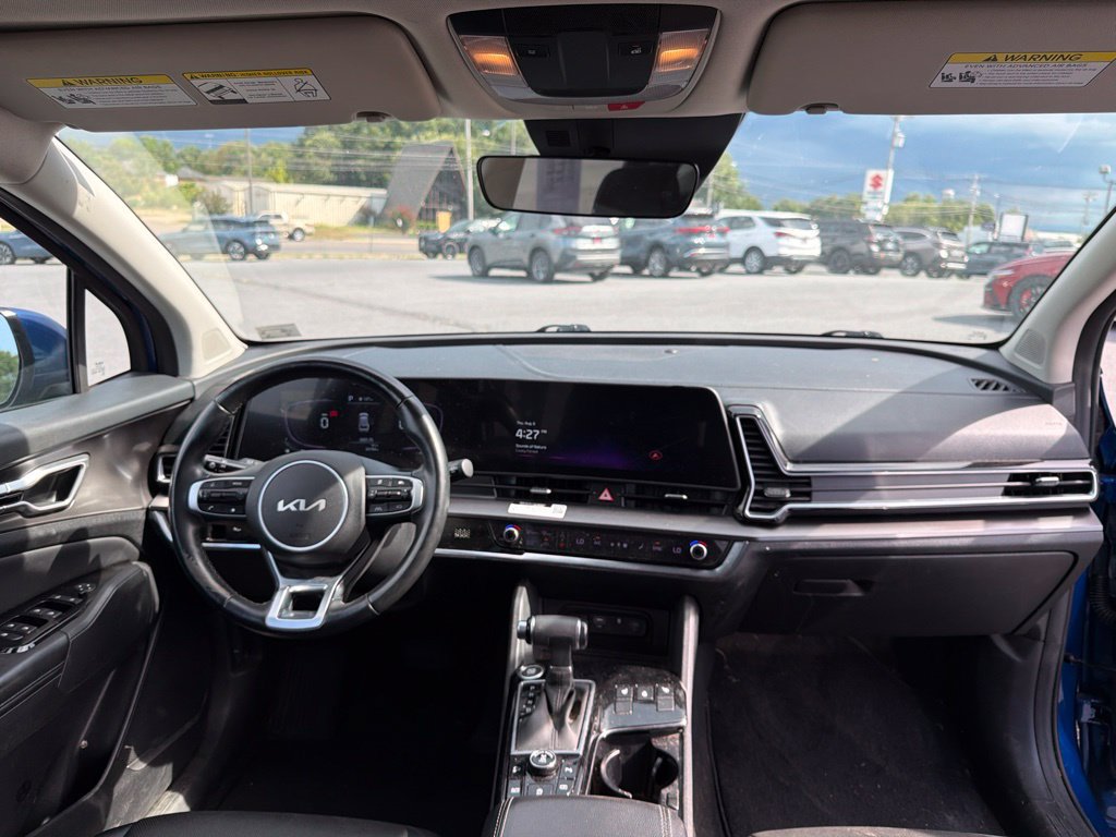 Used 2023 Kia Sportage EX AWD/4WD image 21