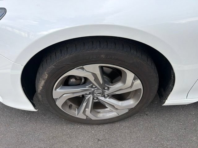 Used 2020 Honda Accord EX image 10
