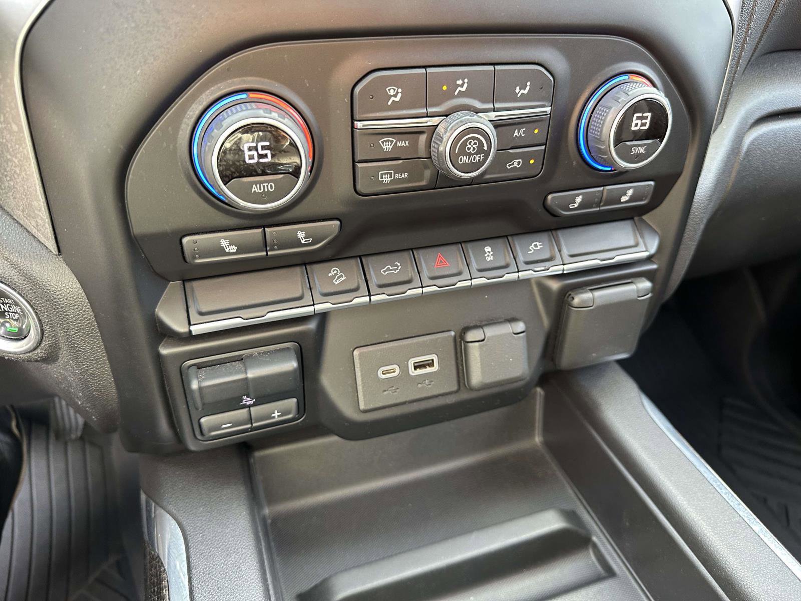 Used 2021 Chevrolet Silverado 1500 LT Trail Boss w/ Convenience Package II image 33