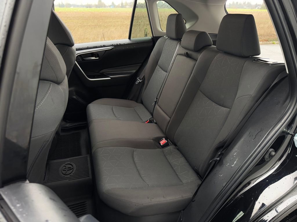 Certified 2025 Toyota RAV4 XLE image 22