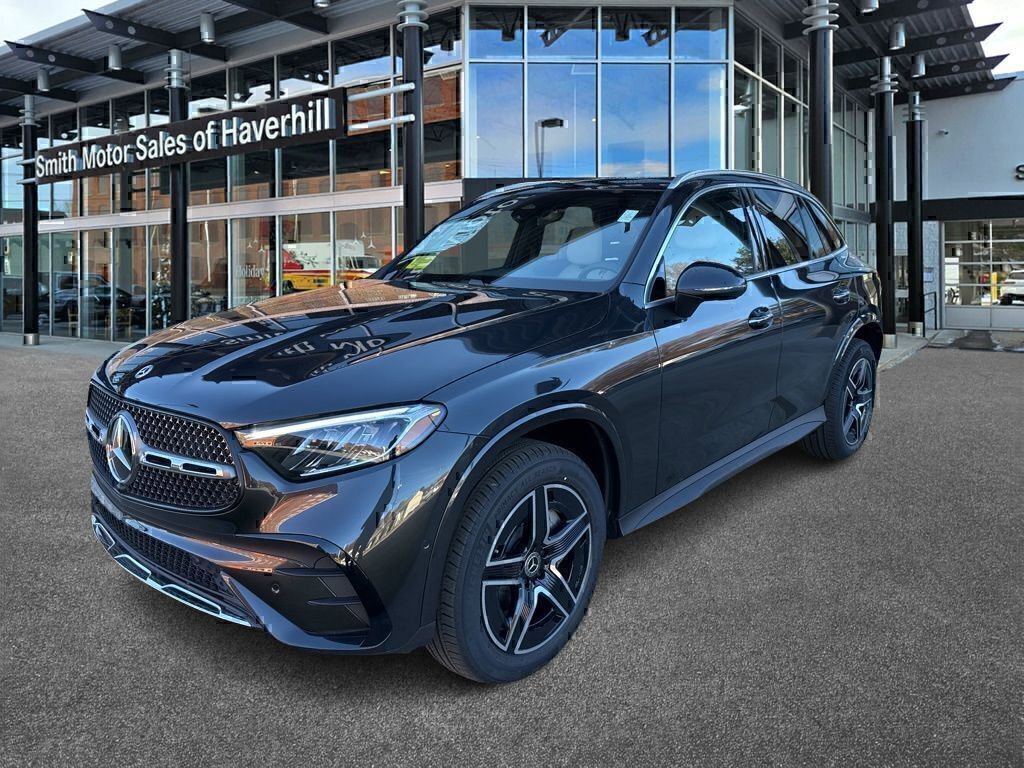 Certified 2026 Mercedes-Benz GLC 300 4MATIC image 4