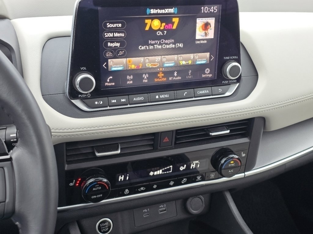 Used 2023 Nissan Rogue SV w/ SV Premium B Package image 27