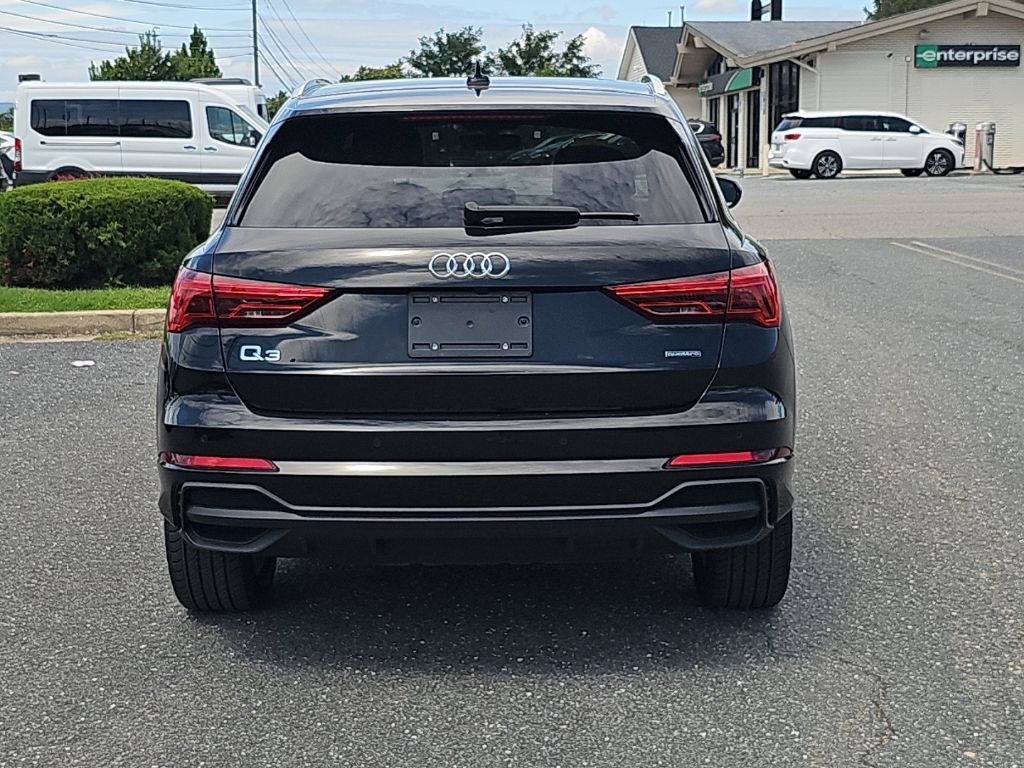 Used 2024 Audi Q3 2.0T Premium AWD/4WD image 14
