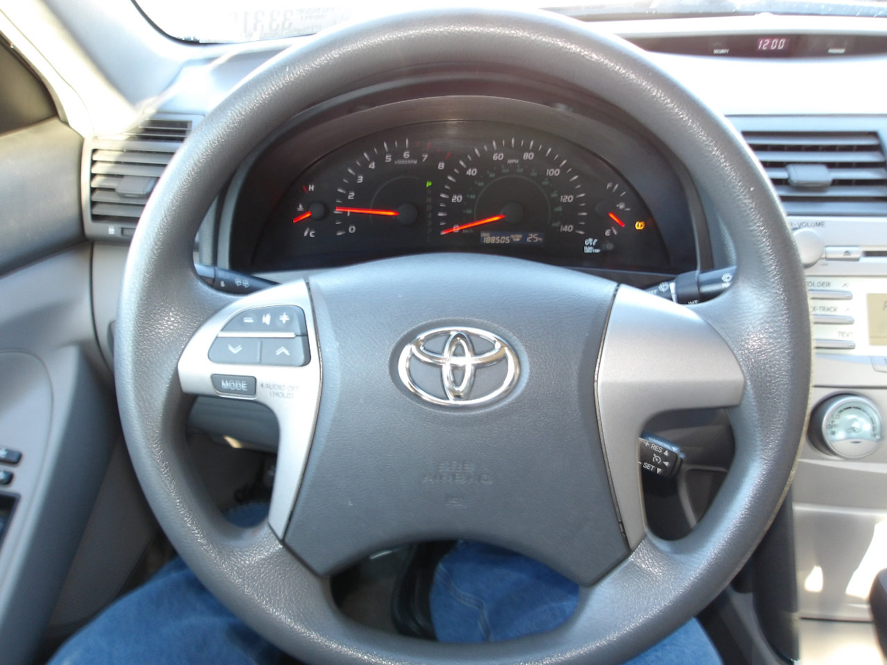 Used 2007 Toyota Camry LE FWD image 13
