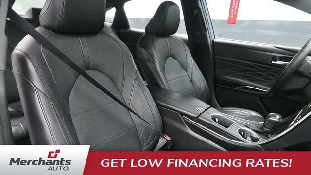Used 2022 Toyota Avalon Limited w/ Advanced Safety Package FWD image 17