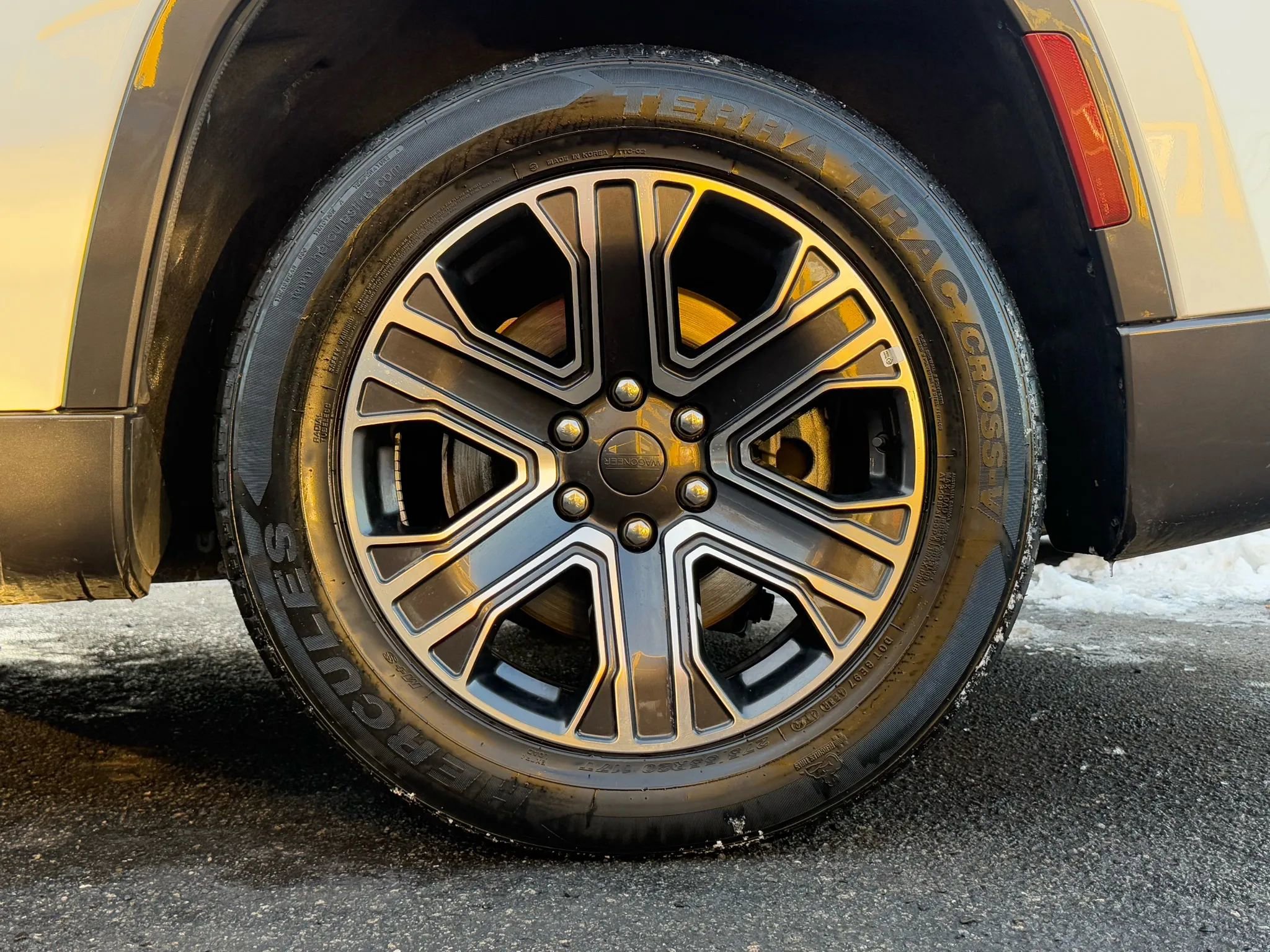 Used 2022 Jeep Wagoneer Series III image 33