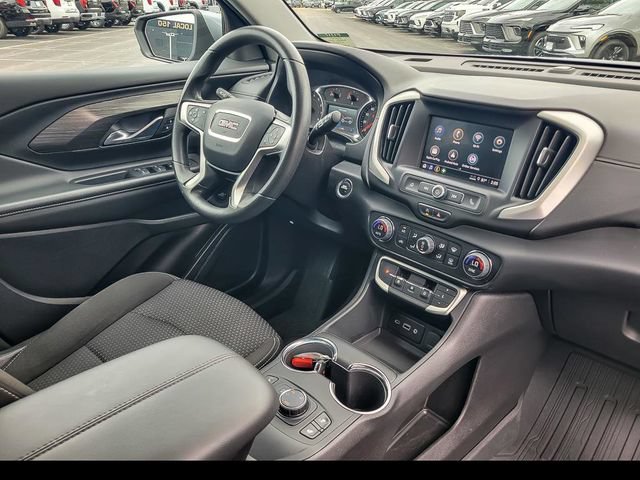 Certified 2024 GMC Terrain SLE w/ Driver Convenience Package AWD/4WD image 25