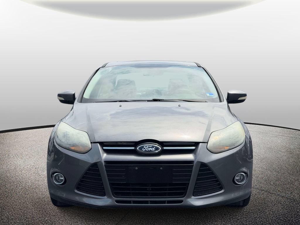 Used 2014 Ford Focus Titanium FWD image 8