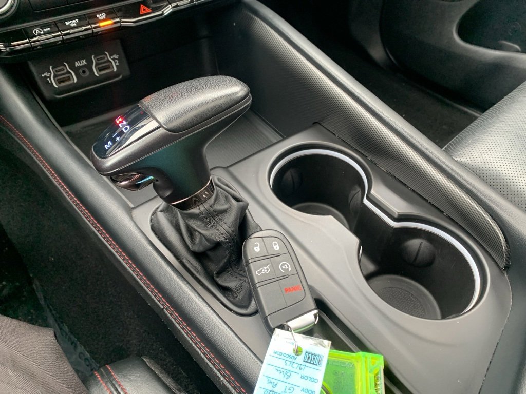 Used 2024 Dodge Durango GT image 28