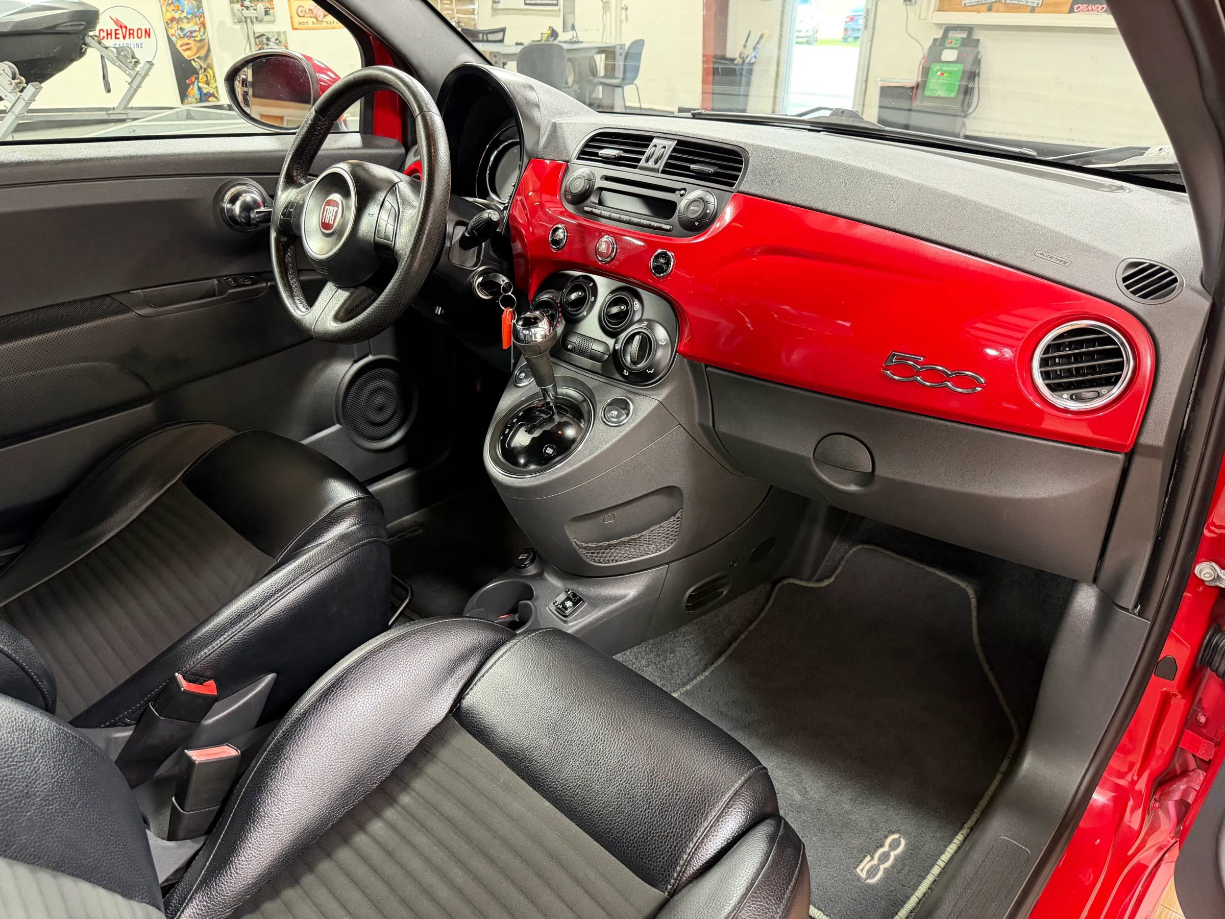 Used 2015 FIAT 500 Sport image 16