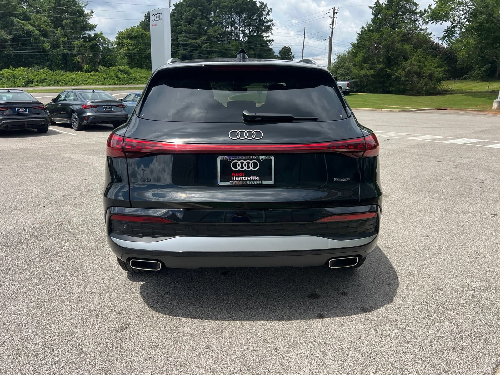 Used 2025 Audi Q5 Premium Plus w/ Premium Plus AWD/4WD image 7