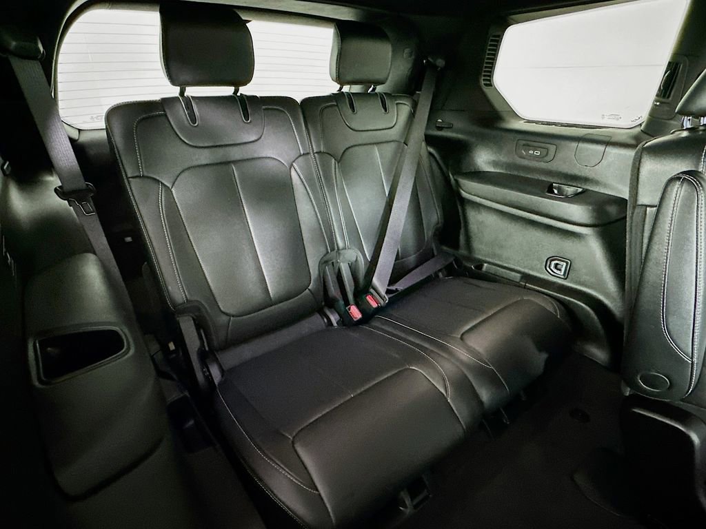 Certified 2024 Jeep Grand Cherokee L Limited w/ Luxury Tech Group II image 40