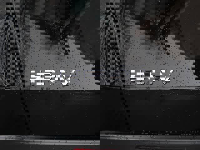 Used 2025 Honda HR-V Sport image 7