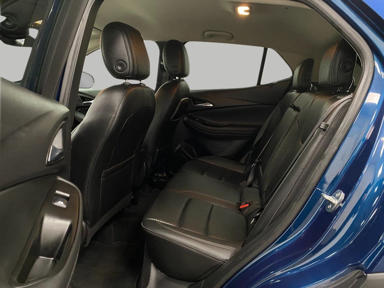 Used 2021 Buick Encore GX Essence image 27