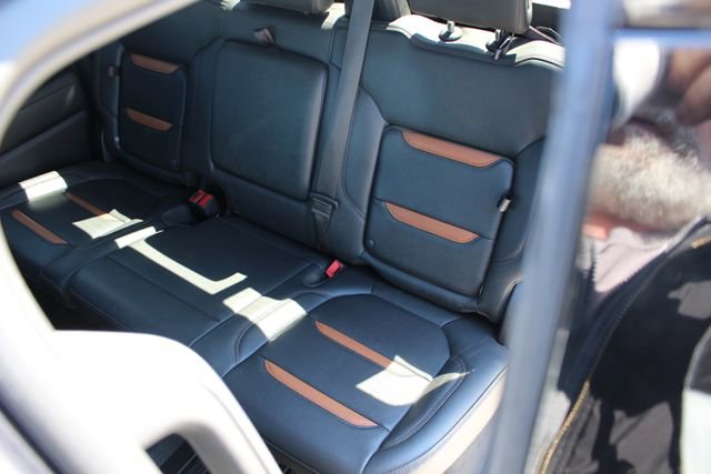 Used 2019 GMC Sierra 1500 AT4 w/ AT4 Premium Package image 31