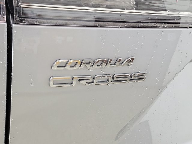 Used 2026 Toyota Corolla Cross XLE w/ Convenience Package AWD/4WD image 9