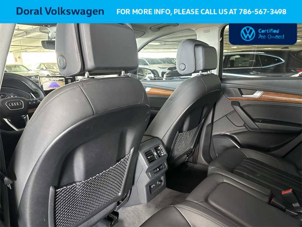 Used 2023 Audi Q5 2.0T Premium w/ Convenience Package image 23