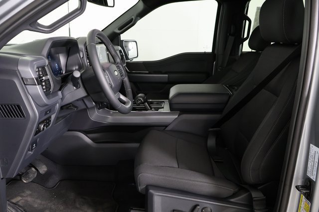 New 2026 Ford F150 XLT w/ Equipment Group 302A MID AWD/4WD image 19