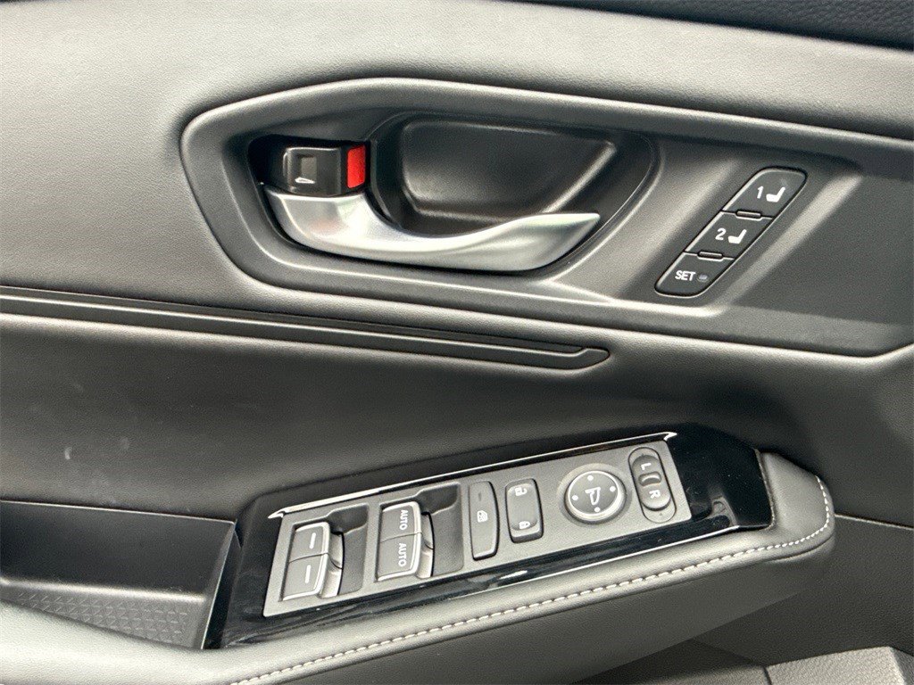 Certified 2025 Honda Accord Touring image 20