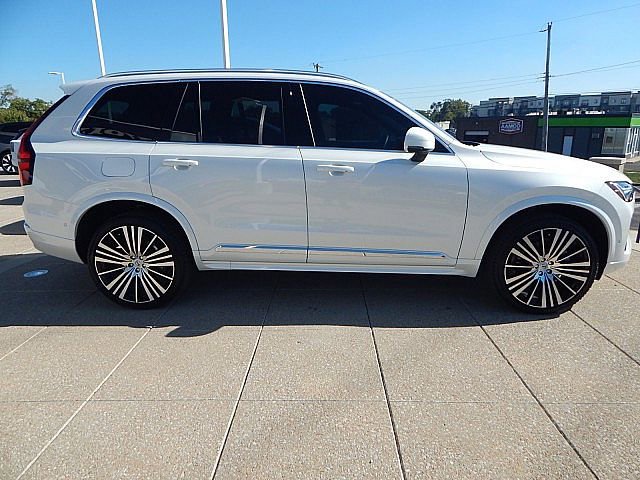 Certified 2026 Volvo XC90 B6 Ultra image 6