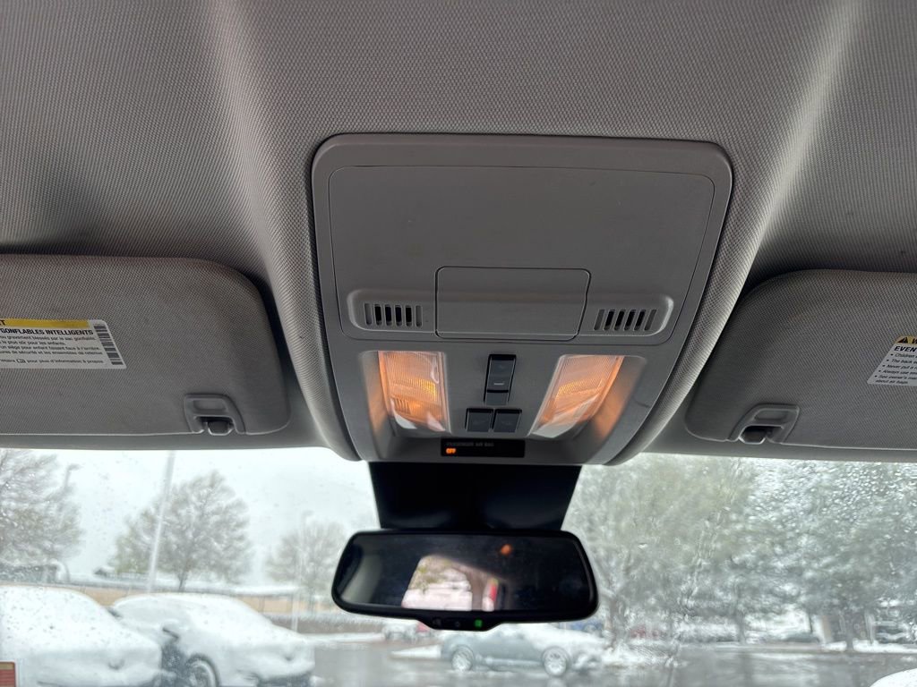 Used 2012 Cadillac SRX FWD image 14