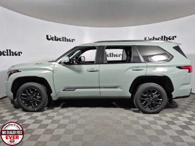 New 2026 Toyota Sequoia Platinum AWD/4WD image 4